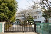 村上東小学校