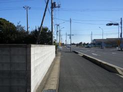 前面道路を含む現地写真