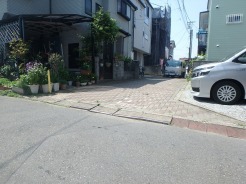 現地