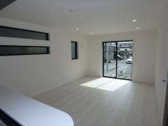 1号棟　リビングダイニング 