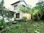 離れ