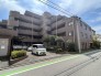 マンションの駐輪場側