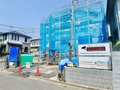 建築中の現地
