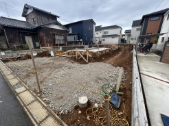 1号棟 西側から見た現地
(2026年7月5日)撮影