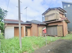 広々約53坪!!日当たり良く住環境も良好です!!
是非見にいらしてください!!