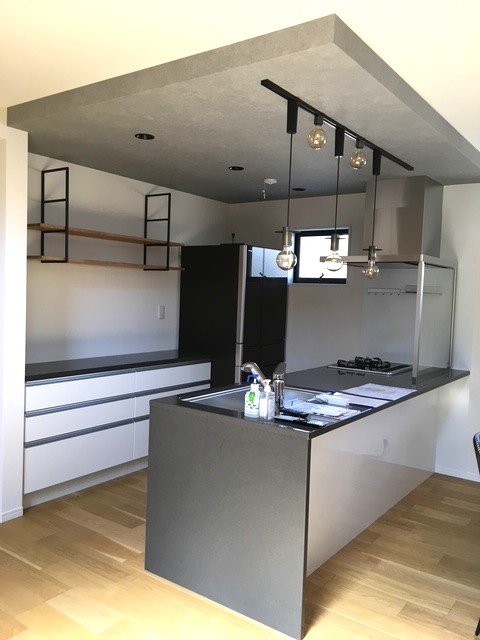 キッチン参考パース